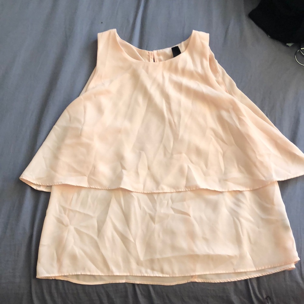 Sleeveless blouse